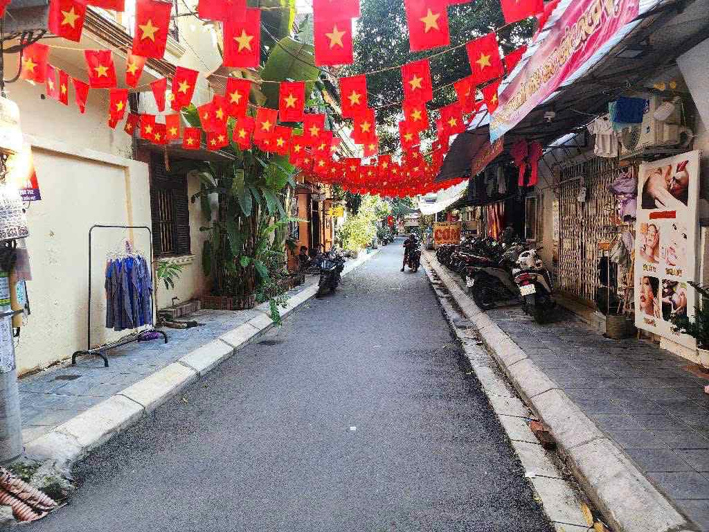 SIÊU PHẨM NGUYỄN PHONG SẮC , ĐẦY ĐỦ TIỆN ÍCH , NHÌN LÀ MÊ